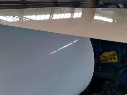 輥涂鋁卷-廠家加工定制彩涂鋁卷生產(圖2)