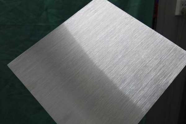 避免鋁板氧化腐蝕的三個關鍵因素(圖1) 避免鋁板氧化腐蝕的三個關鍵因素(圖1)